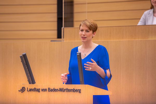 Frauenpower zu Besuch im Landtag