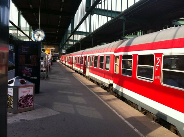 Bus- und Bahnfahren im Landkreis Esslingen wird günstiger und einfacher
